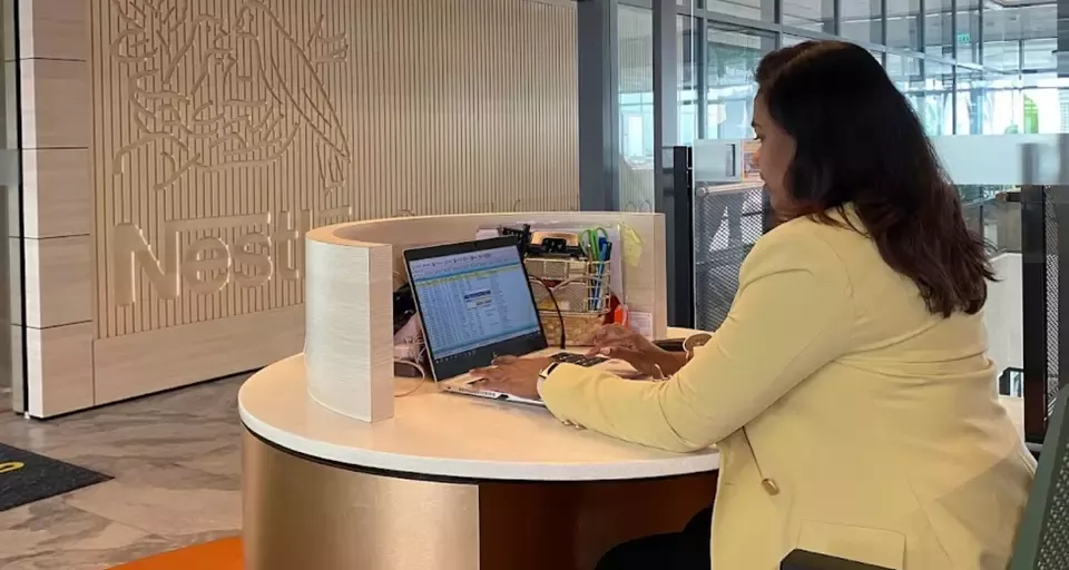 woman working on a computer